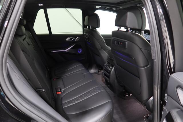 BMW X5 M50i High Executive Full options eerste eig. Dealer onderhouden