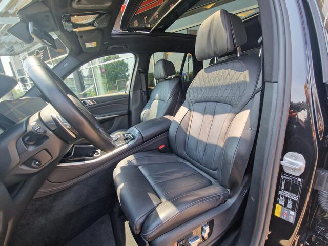 BMW X5 xDrive45e M-Sport Panorama TV Massage Softclose