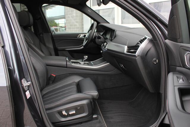 BMW X5 xDrive40i High Executive / M-Sport / Carplay / Panoramadak