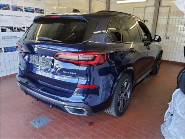 BMW X5 xDrive45e High Executive M-Sport Panorama HUD Comfortstoelen 360 cam