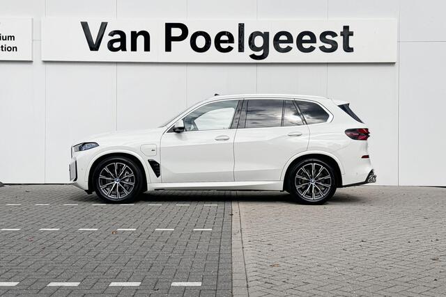 BMW X5 xDrive50e Launch Edition