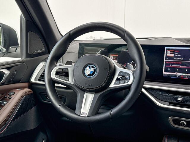 BMW X5 xDrive50e Launch Edition