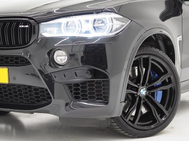 BMW X5 M 4.4 V8 576PK Black Fire Edition | Limited 1/500 | Akrapovic | Panoramadak | B&O | Luchtvering | Head Up | Keyless | Trekhaak| Camera