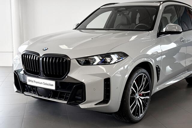 BMW X5 xDrive30d 7P High Executive | M Sport | Glazen Panoramadak | 7 zitter | Harman Kardon | Trekhaak |