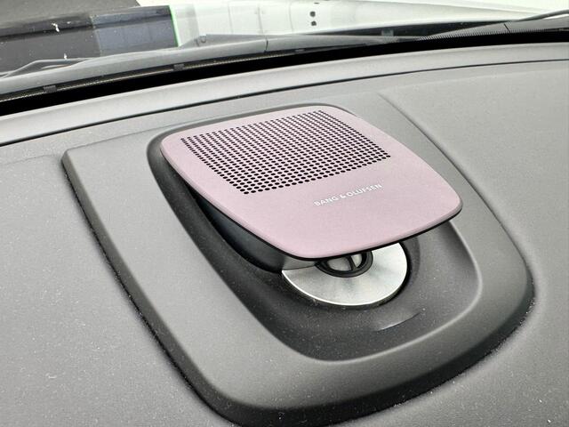 BMW X5 xDrive25d M Sport Edition 7-Persoons | B&O | Comfort Stoelen | Stoelventilatie | Panoramadak | 360 graden camera