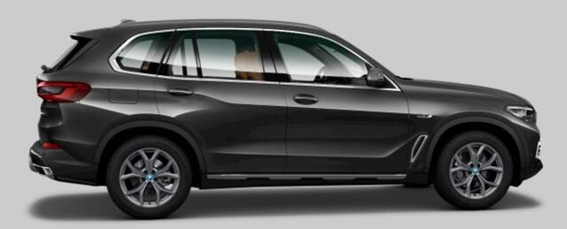 BMW X5 xDrive45e Executive Xline - Panoramadak - Parking Assistant - Comfortstoelen - Warmte Comfort Pack - dimmende binnen/buitenspiegel - Comfort Access - M Sportstuurwiel - Ambiance verlichting -