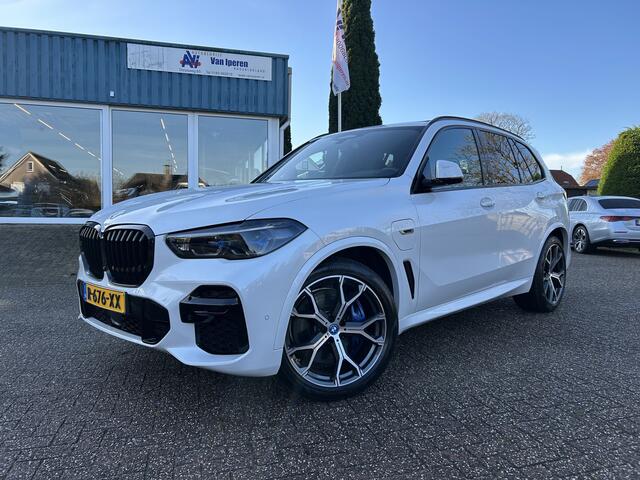 BMW X5 X Drive45e High Executive M Sport,Wit metalic! Pano,Trekhaak,Laser light