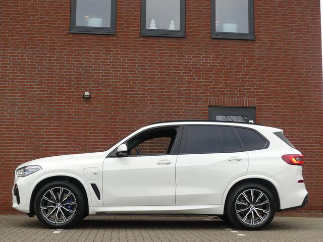 BMW X5 xDrive45e M-Sport / Nappa leer / Trekhaak / Laser