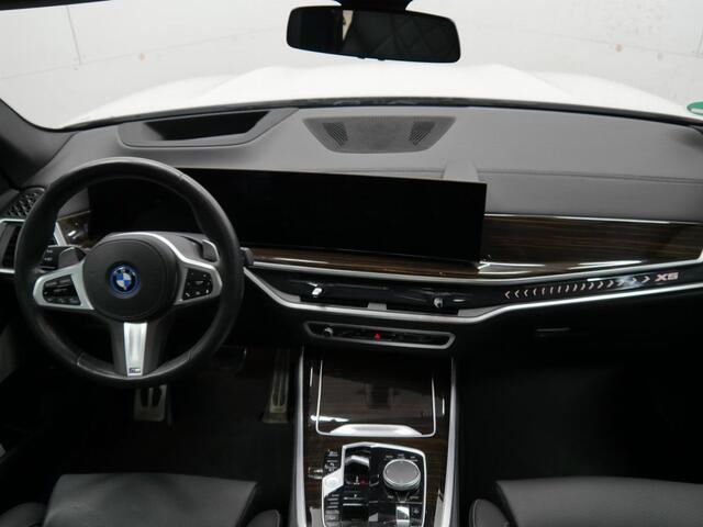BMW X5 xDrive50e M-Sport | Panorama | 21" | Harman Kardon | Luchtvering v+a | Trekhaak