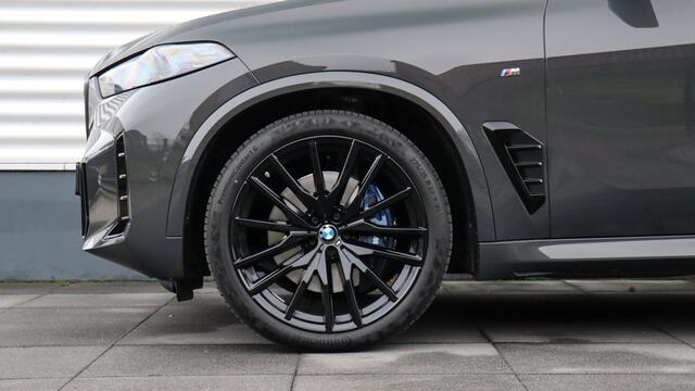 BMW X5 xDrive30d M-Sport Pro | Sky Lounge | Massage | Soft-Close | Harman/Kardon | Trekhaak | Standkachel | Achterasbesturing
