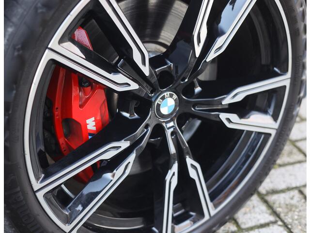 BMW X5 M60i xDrive *Vierwielsturing*Pano*Trekhaak*HUD*