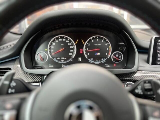 BMW X5 4.4 V8 576PK INDIVIDUAL PANO. DAK - SOFT CL. - BenO