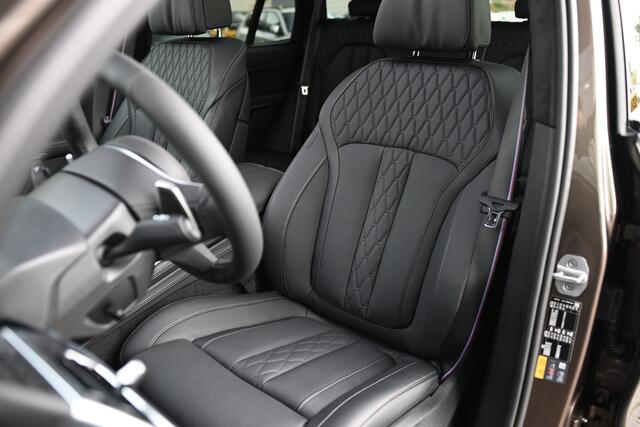 BMW X5 xDrive50e High Executive M Sport Automaat / Panoramadak Sky Lounge / Trekhaak / Bowers & Wilkins / Stoelventilatie / Adaptieve LED / Parking Assistant Professional