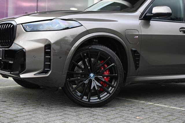 BMW X5 xDrive50e High Executive M Sport Automaat / Panoramadak Sky Lounge / Trekhaak / Bowers & Wilkins / Stoelventilatie / Adaptieve LED / Parking Assistant Professional