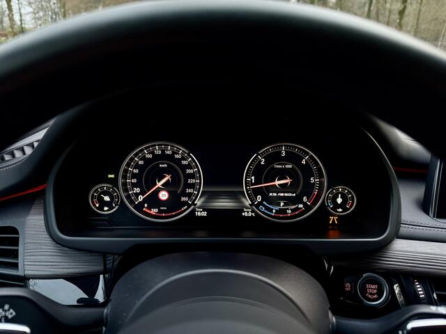 BMW X5 M50D 381pk I Grijs kenteken l 360C l Keramiek l HUD l Soft Close l Night Vision l Stoelkoeling