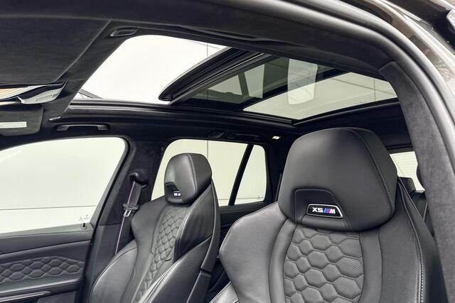 BMW X5 M Competition | Glazen Panoramadak | Stoelverwarming | Driving Assistant Plus | Trekhaak |