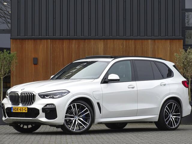 BMW X5 45e 394PK / M-Sport / Skylounge / 2020 / Harman Kardon / LED