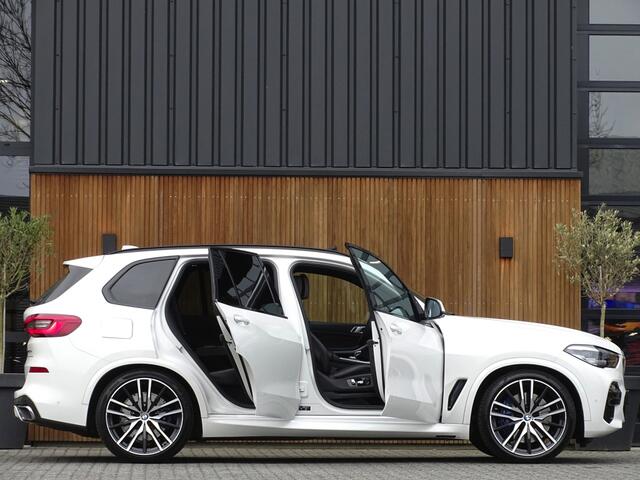 BMW X5 45e 394PK / M-Sport / Skylounge / 2020 / Harman Kardon / LED