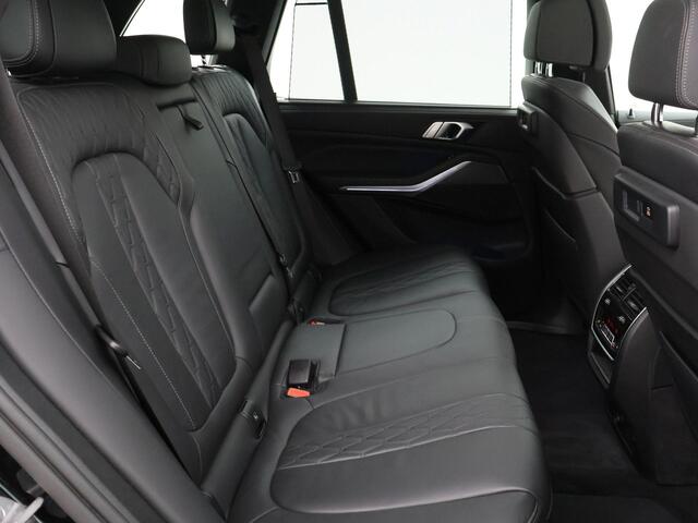 BMW X5 xDrive45e HYBRID 394 PK H.E. M-SPORT *NIEUWPRIJS ¤113.490,*+ ELEK. TREKHAAK | LUCHTVERING | BMW INDIVIDUAL | LASER LIGHT