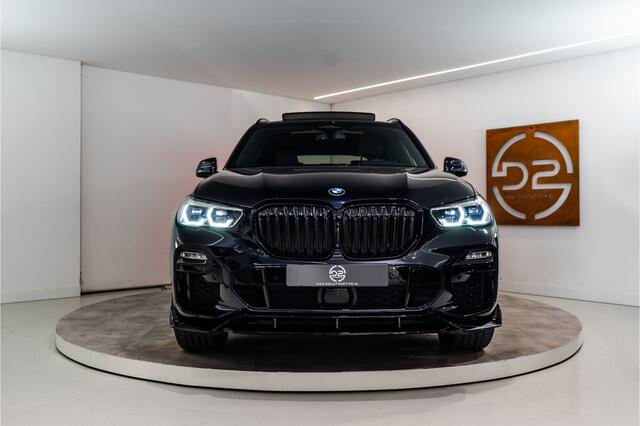 BMW X5 xDrive45e High Executive M-Sport 399PK | Widebody | Pano | Sfeer | Trekhaak | 360 | Harman/Kardon | VOL! 12 MND Garantie