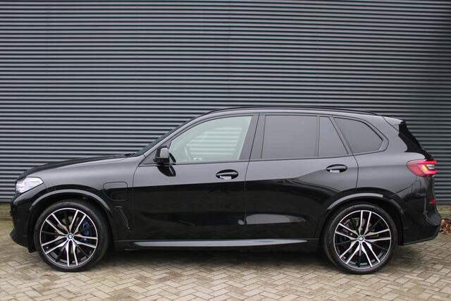 BMW X5 xDrive45e M-Sport Panoradak Comfort-Zetels Stoelventilatie Laser-Lights 360-Camera 22" Luchtvering