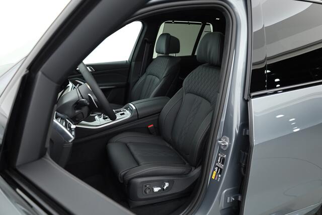 BMW X5 xDrive50e M Sport | Pano | Soft Close | HUD | SkyLounge | Luchtvering | 22'' | Illuminated Grill