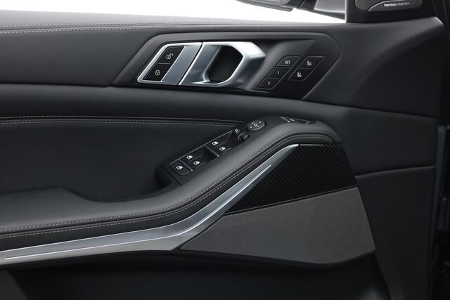 BMW X5 xDrive50e M Sport | Pano | Soft Close | HUD | SkyLounge | Luchtvering | 22'' | Illuminated Grill