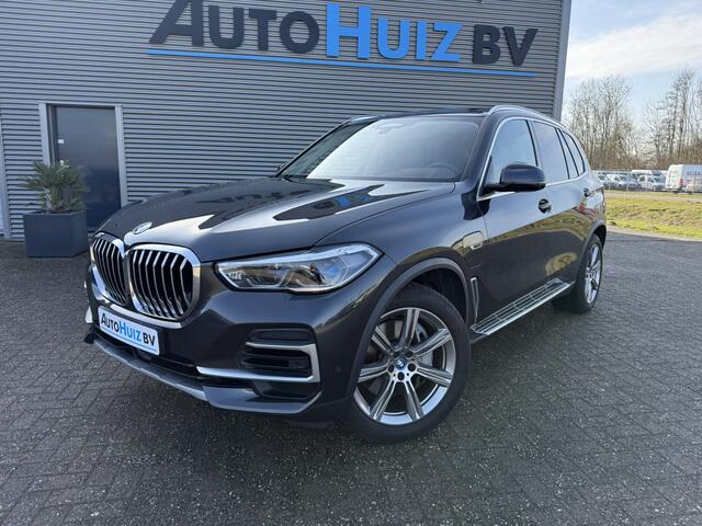 BMW X5 xDrive45e High Executive xLine Panoramadak Trekhaak 4wielbesturing Laser Licht Luchtvering Carplay Harman- Kardon Keyless Entry Head-Up Display ACC