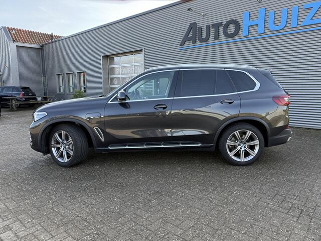 BMW X5 xDrive45e High Executive xLine Panoramadak Trekhaak 4wielbesturing Laser Licht Luchtvering Carplay Harman- Kardon Keyless Entry Head-Up Display ACC