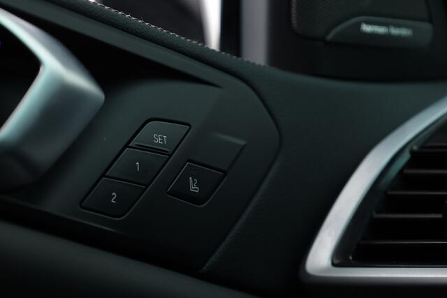 BMW X5 xDrive30d M Sport 7p. | HUD | Pano | Luchtvering | Soft Close | Elek. Trekhaak | H&K | 22''