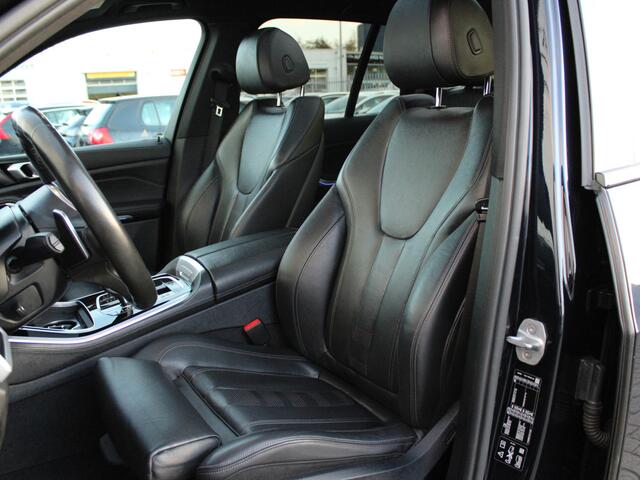 BMW X5 xDrive40i High Executive TREKHAAK | HEAD - UP | STUURWIEL VERW | PANO | DEALER ONDERH |