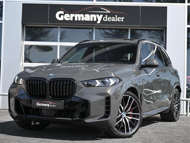 BMW X5 xDrive50e 489pk M-Sportpakket Black optic Ind-Dravit! Lucht Pano Zetels Tr-Haak HUD 22-Inch VOL!