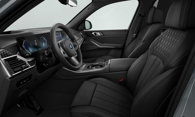 BMW X5 xDrive50e Launch Edition