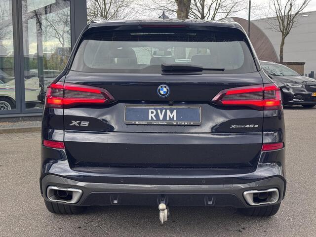 BMW X5 X5 M sport 45e | LUCHTVERING | STOEL/STUUR VERWARMING | DODE HOEK| PANO | BOMVOL|