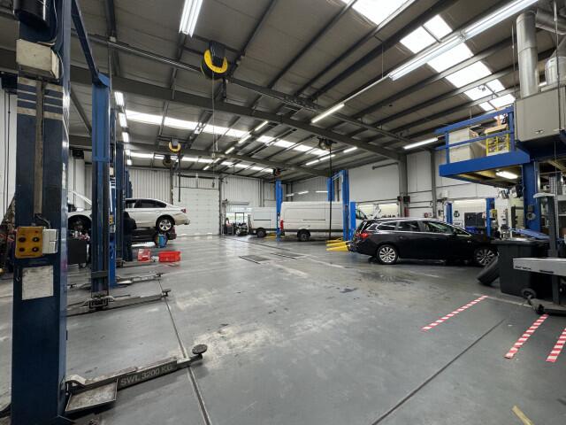 BMW X5 xDrive45e High Executive M Sport | Driving assistant plus | Keyless