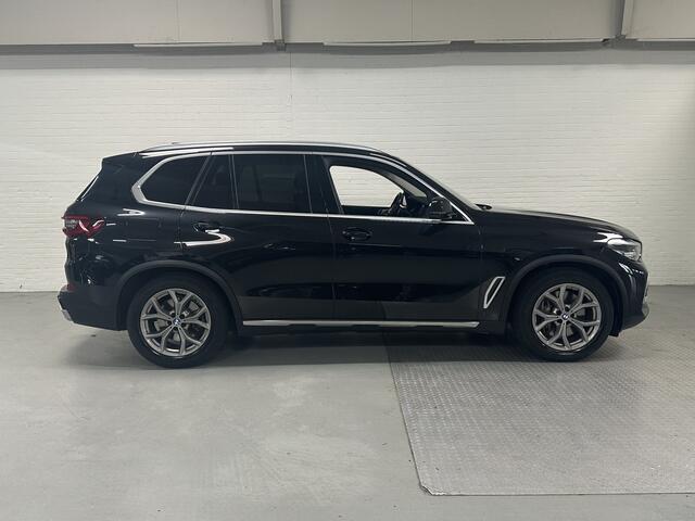 BMW X5 xDrive45e High Executive LEER, NAVI, . 360 CAMERA , TREKHAAK Dealer onderhouden