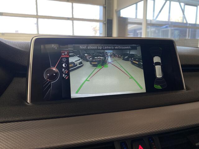 BMW X5 M50d Adaptive Cruise, Head Up display, Pano, Leder, Soft Close