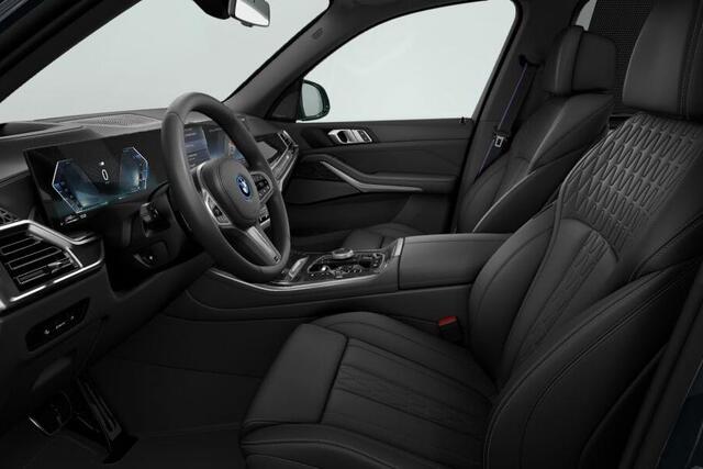 BMW X5 xDrive50e Launch Edition