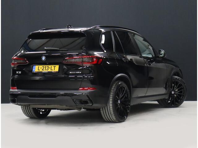 BMW X5 xDrive45e Sport High Executive [ADAPTIVE CRUISE, APPLE CARPLAY, 360 CAMERA, VOL LEDER, TREKHAAK, MASSAGE, VERWARMING, MEMORY STOELEN, ELEKTRISCHE ACHTERKLEP, NAVIGATIE, NIEUWSTAAT]