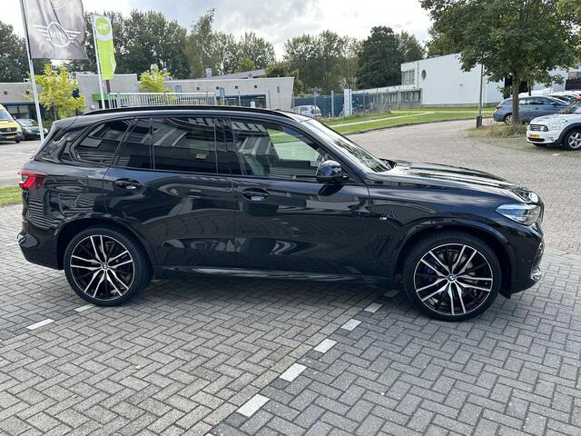 BMW X5 xDrive45e High Executive M-Sport | Black line | 22" | Apple Car play