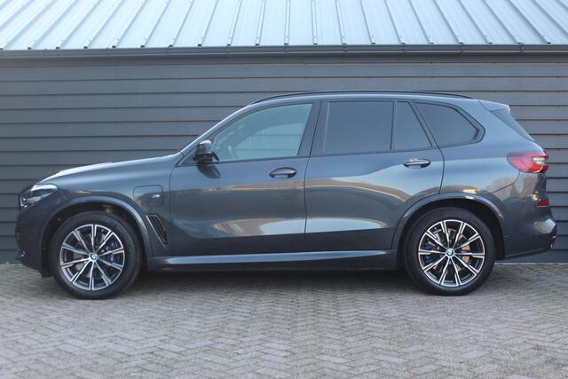 BMW X5 xDrive45e High Executive - LUCHTVERING - PANODAK - TREKHAAK - INVIDUAL STOELEN -