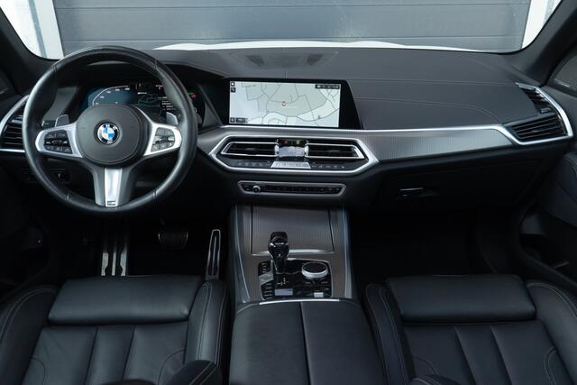 BMW X5 M-Sport 45e xDrive Panodak Luchtvering M Stoelen Skylounge 360 Memory ACC