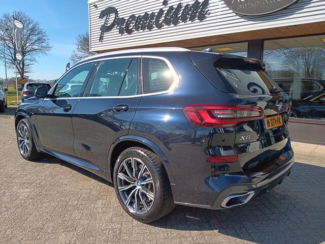 BMW X5 xDrive45e High Executive|M-PAKKET|CARBON|PANO|HEADUP|ADAPT CR|NIEUWSTAAT