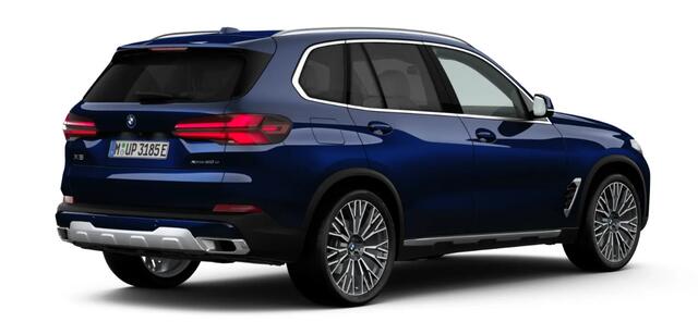 BMW X5 xDrive50e Trekhaak - panoramadak - Comfortstoelen - Warmte Comfort Pack - Stoel Massage/ventilatie- Parking/driving Assistant Professional - getinte/geluiddempende ruiten - Harman Kardon - Comfort Access