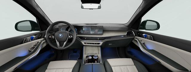 BMW X5 xDrive50e Trekhaak - panoramadak - Comfortstoelen - Warmte Comfort Pack - Stoel Massage/ventilatie- Parking/driving Assistant Professional - getinte/geluiddempende ruiten - Harman Kardon - Comfort Access