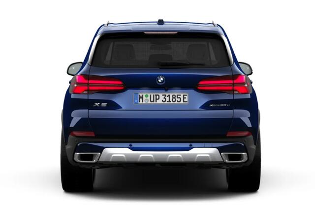 BMW X5 xDrive50e Trekhaak - panoramadak - Comfortstoelen - Warmte Comfort Pack - Stoel Massage/ventilatie- Parking/driving Assistant Professional - getinte/geluiddempende ruiten - Harman Kardon - Comfort Access