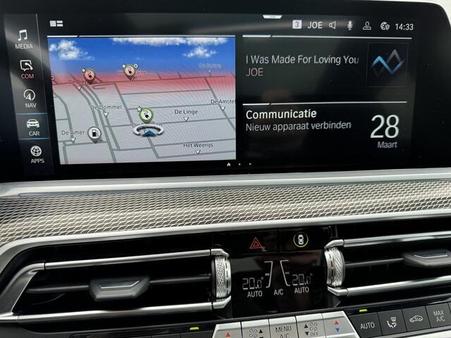 BMW X5 xDrive45e High Executive Pano-Dak | Trekhaak | Keyless | Adapt. Cruise | Stoel en Stuur verwarming