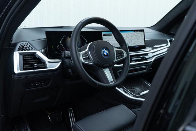 BMW X5 xDrive50e LCI M-Sport Pro ACC MStoelen Stoelvent. Achterasbest. Kristal Massage HarmanK Head Up Softcl. Trekhaak