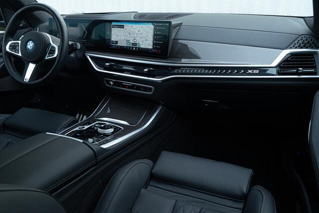 BMW X5 xDrive50e LCI M-Sport Pro ACC MStoelen Stoelvent. Achterasbest. Kristal Massage HarmanK Head Up Softcl. Trekhaak