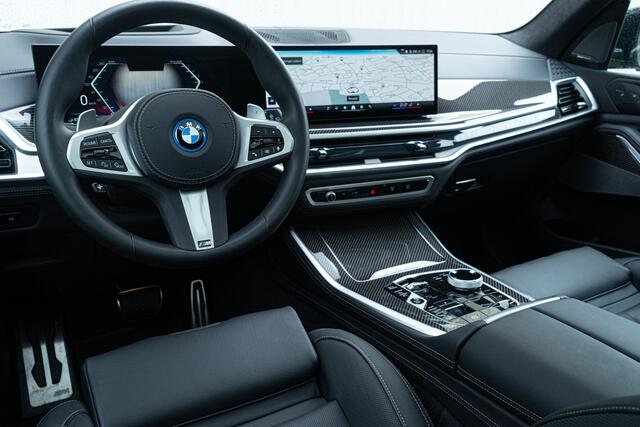 BMW X5 xDrive50e LCI M-Sport Pro ACC MStoelen Stoelvent. Achterasbest. Kristal Massage HarmanK Head Up Softcl. Trekhaak